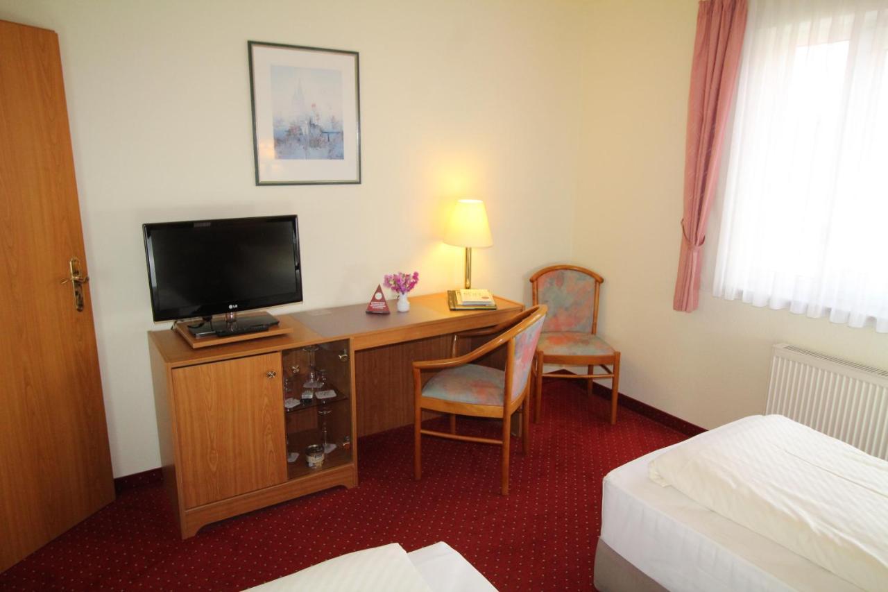 Hotel Weisser Schwan Erfurt Eksteriør billede